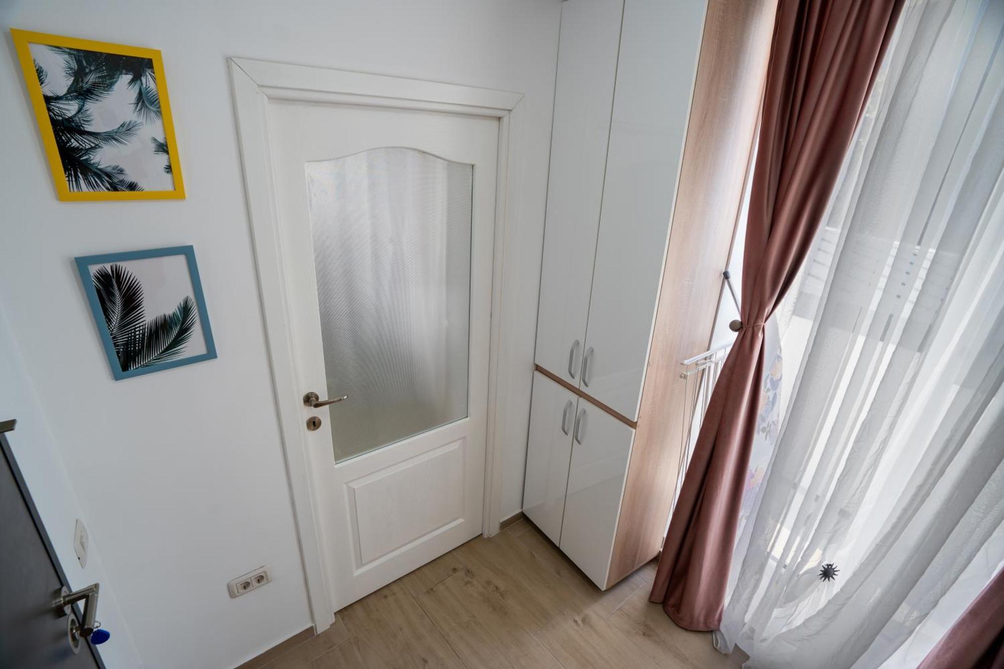 Lovely New Balcony Apartment Cismigiu Park - Pop5 Bükreş Dış mekan fotoğraf